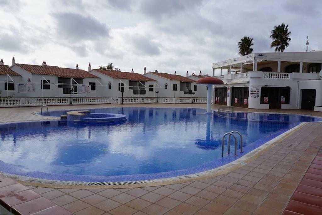 Apartamento El Descanso Son Bou Eksteriør billede